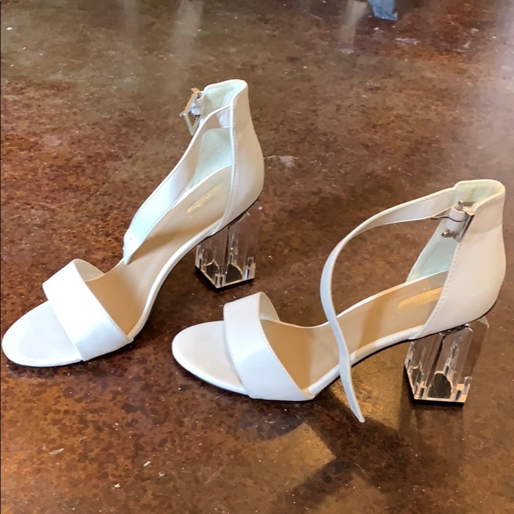 Acrylic Heel Shoes